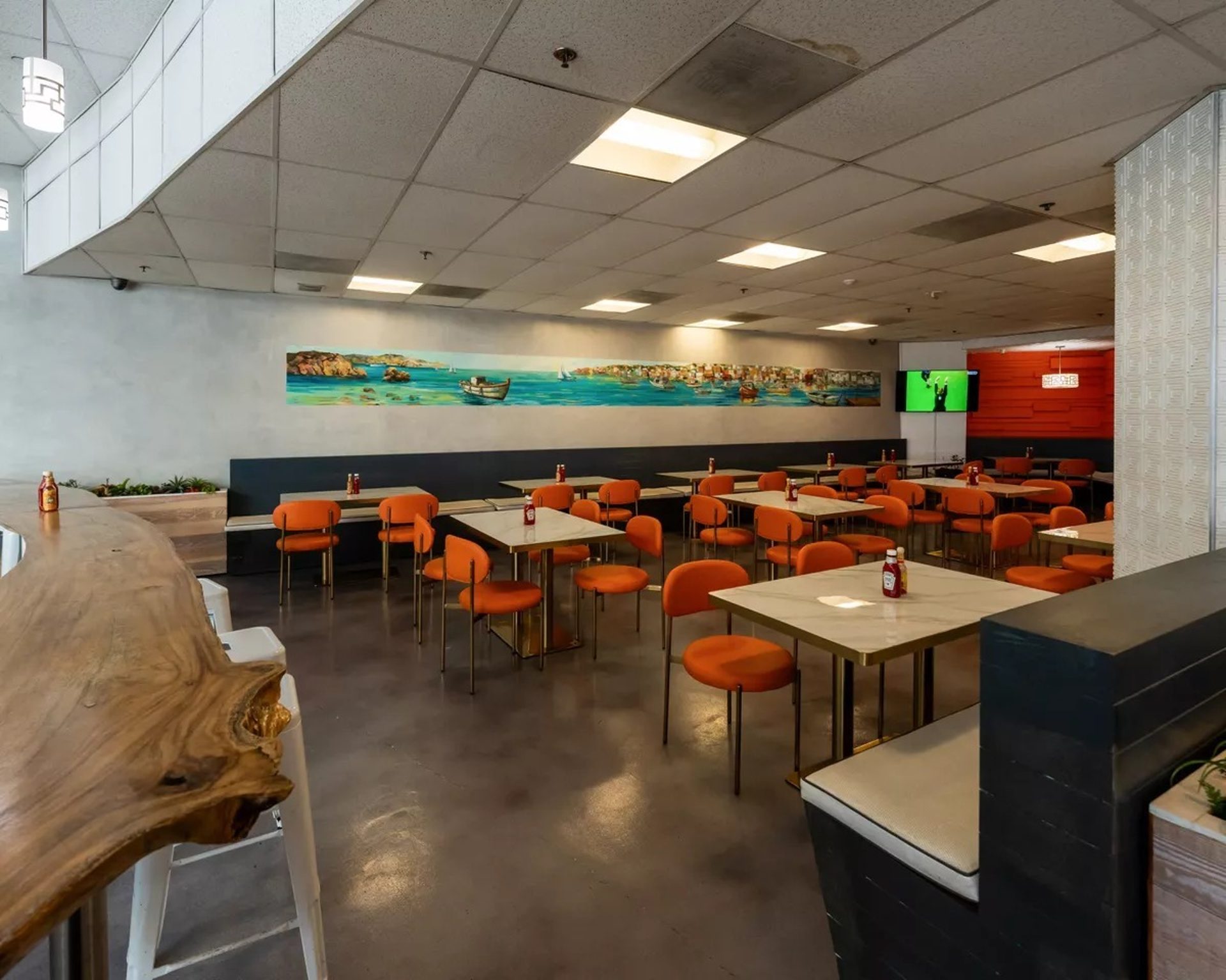 Dine In Comfort in Downtown Los Angeles