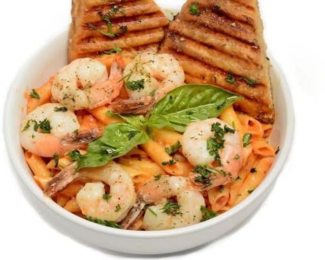 Penne Pink Sauce Pasta Pan.
